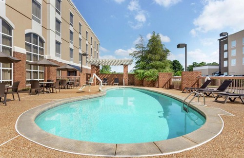 Gunter Afs Hotel | Hampton Inn & Suites Montgomery-EastChase