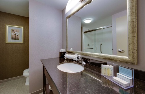 Trevose Hotel | Hampton Inn & Suites Philadelphia/Bensalem