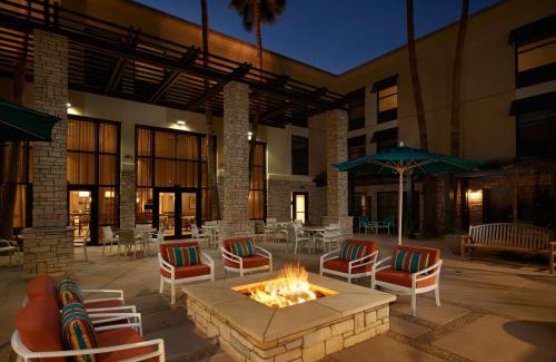Central Scottsdale Hotel | Hampton Inn & Suites Scottsdale On Shea Blvd