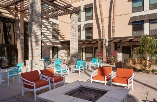 Central Scottsdale Hotel | Hampton Inn & Suites Scottsdale On Shea Blvd
