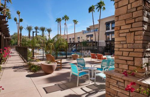 Central Scottsdale Hotel | Hampton Inn & Suites Scottsdale On Shea Blvd
