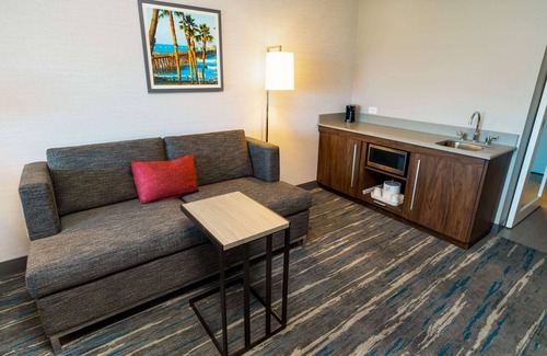 Imperial Beach Hotel | Hampton Inn & Suites Imperial Beach San Diego