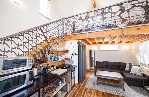 Mississippi District Cottage | Handcrafted Micro-Loft in close-in Portland, fun historic area - Blue Door