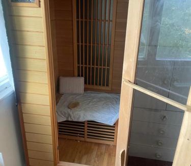 Prague 4 Apartment | HANDY FLAT WITH SAUNA and TUBE-UBahn