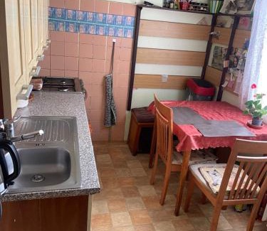 Prague 4 Apartment | HANDY FLAT WITH SAUNA and TUBE-UBahn