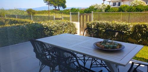 Haniotis Villa | Hanioti suite maisonette in front of the sea