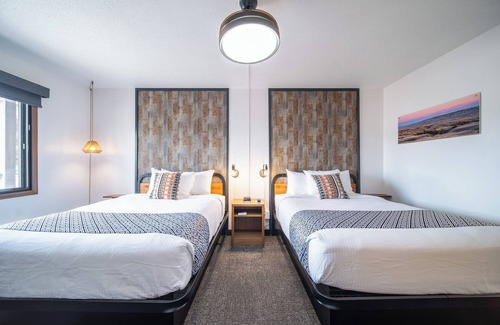 Pinnacles Entrance Badlands Hotel | Hansen Inn & Cabins, Room, Double Queen, Ground Floor, No Pets, No Smoking