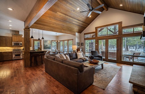 Sunriver House | Happiness Just Around The Bend, Caldera Springs, Bend, Oregon