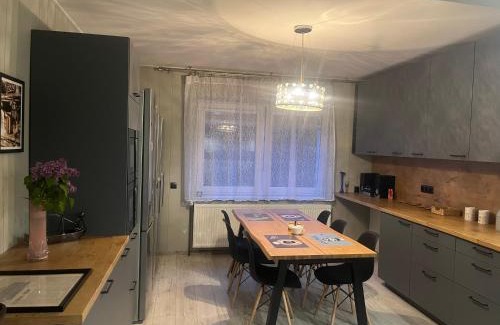 Krosno Apartment | Happy 4