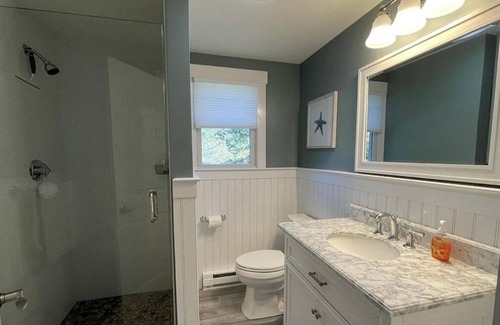 Edgartown Cottage | Happy on chappy