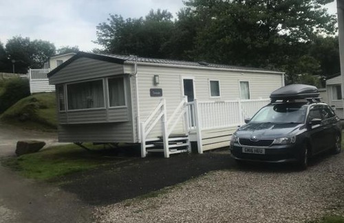 Longridge Other | Happy stays
