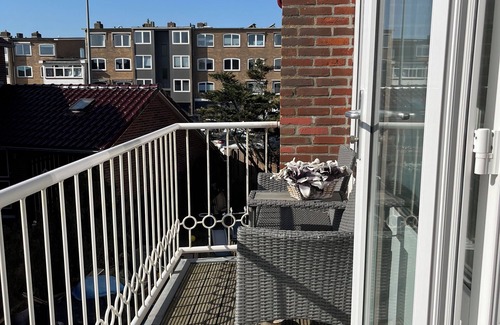 Zandvoort Apartment | Happy Sunshine