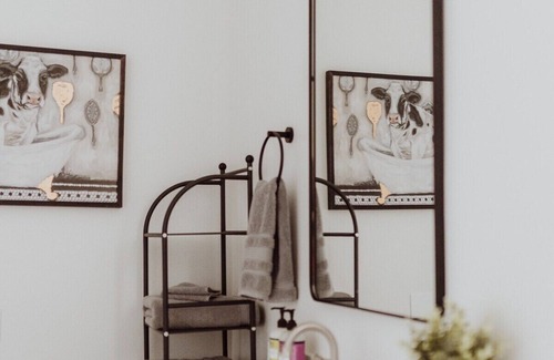 Coffeyville Bed & Breakfast | Happy Trails West