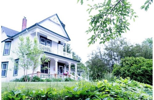 Pepin Apartment | Harbor Hill Inn - Penzance Suite
