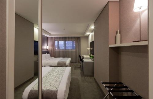 Ren'ai District Hotel | Harbor View Hotel