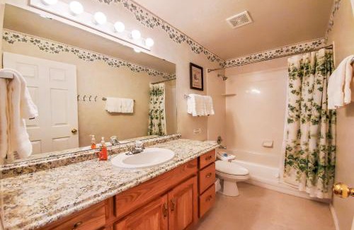 Harbor Village House | Harbor Village Retreat