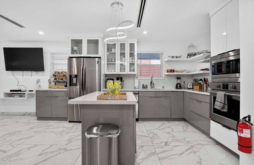 Hollywood Apartment | Harborlight by Rove Travel | 5BR with Private Pool