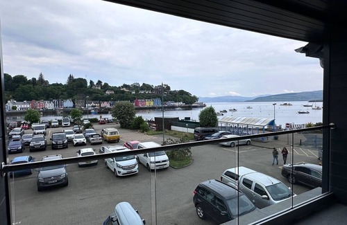 Tobermory Apartment | Harbourside Apartment No 2