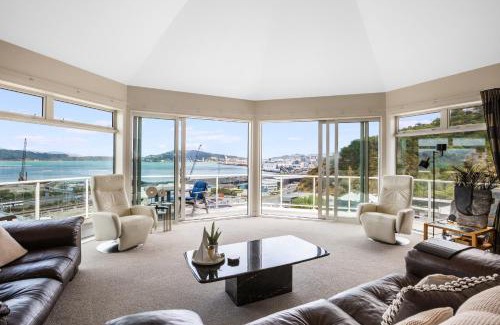Wellington House | Harbourside Lights - City Fringe Wellington
