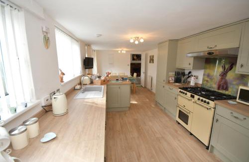 Woodhall Spa House | Hare Lodge