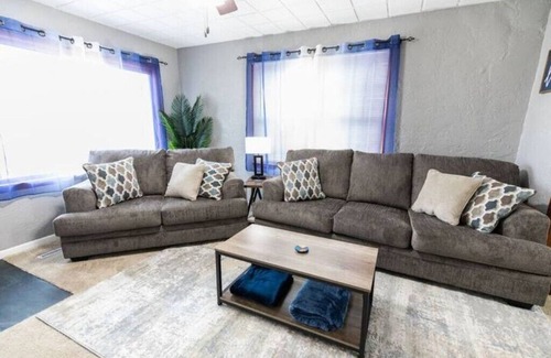 Alma House | Harlan Hideaway Retreatnn