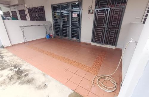 Marang House | Harmoni Homestay R2 Wakaf Tapai ECRL KT Station