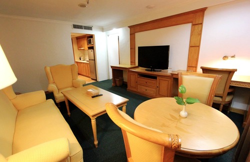 Lubuk Baja Hotel | Harmoni Suites Hotel