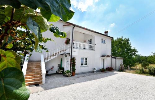 Zbandaj Apartment | Harmony Apartment