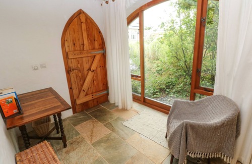 Goodwick Cottage | HARMONY, pet friendly, with a garden in Goodwick