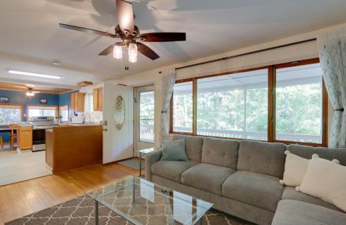 Kabletown House | Harpers Ferry Cabin - Walk to Private Lake!
