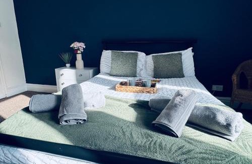 Stainburn House | Harrington House - 6 Bedrooms - Sleeps 15