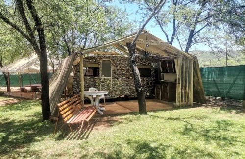 Pretoria Apartment | Hartbeespoort Cara-glamping self-cater units