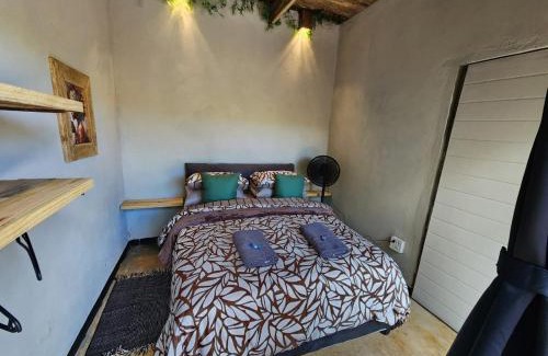 Hartbeespoort Apartment | Hartbeest Bush Lodge 28