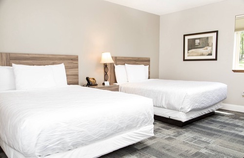 Pine Bush Hotel | Harvest Inn