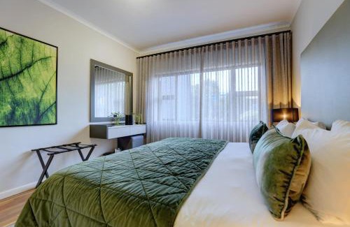 George Central Apartment | Harvil House