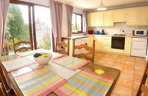 Kinsale Apartment | Hatters Garden Holiday Home