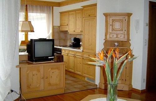 Leukerbad Apartment | Haus Adora