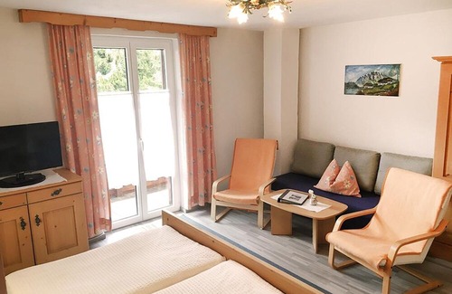 Scharnitz Apartment | Haus Lechner - Apartment / 1 bedroom / shower / WC