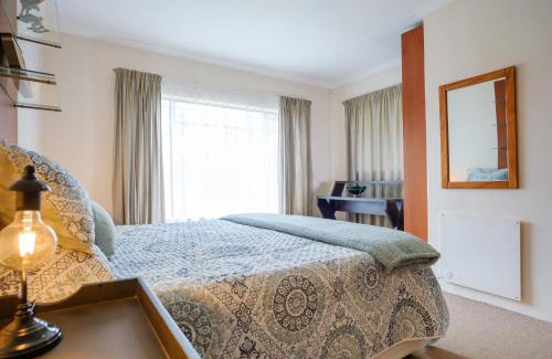 Potchefstroom House | Haus on Strauss