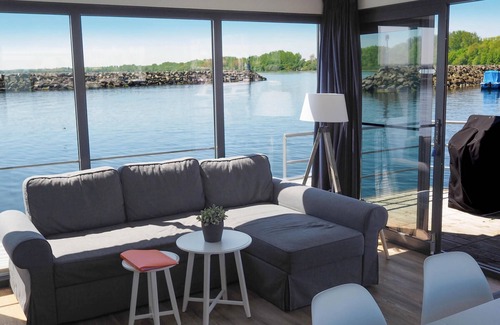 Tarnewitz Boat Rental | Hausboot in Boltenhagen