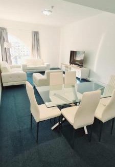 Garhoud Apartment | Havana Holiday Homes in Al Garhoud