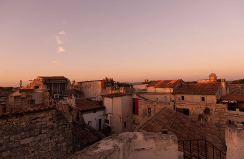 Arles City Centre House | Haven of peace with swimming pool