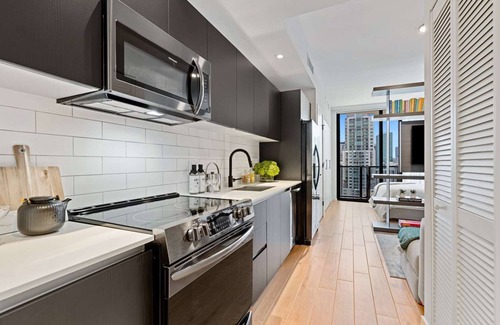 Downtown Miami Hotel | Haven of Relaxation! 4 Bay View Studios w/Kitchen, Pets Allowed, Outdoor Pool!