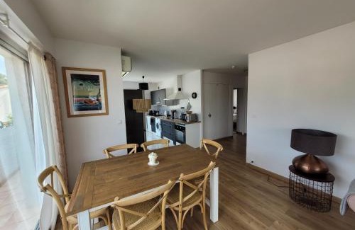 Saint-Georges-de-Didonne Apartment | Havre de paix 4 étoiles, 2 pièces calme et lumineux à 100 mètres de la plage