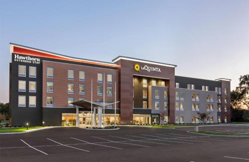 Mount Laurel Hotel | Hawthorn Extended Stay by Wyndham Mount Laurel Moorestown