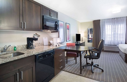 Dickinson Hotel | Hawthorn Extended Stay by Wyndham Dickinson