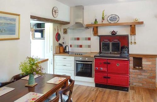 Tubbercurry House | Hawthorn Farm Cottage