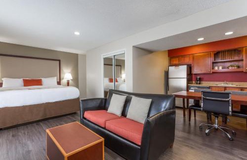 North Charleston Hotel | Hawthorn Suites By Wyndham North Charleston