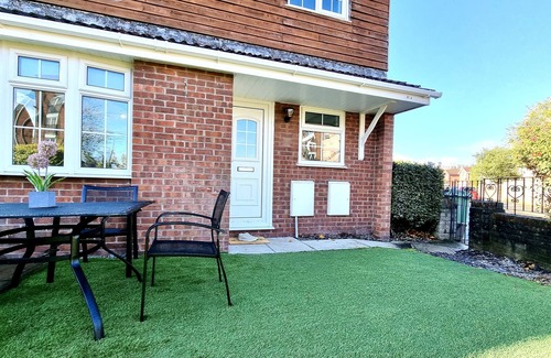 Atlantic Wharf House | Haxby House by Switchback Stays