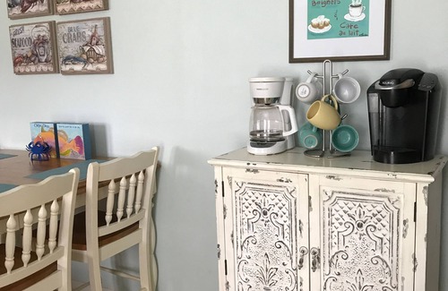 Pass Christian Cottage | Hayden Cottage. Great location and comfortable cottage.